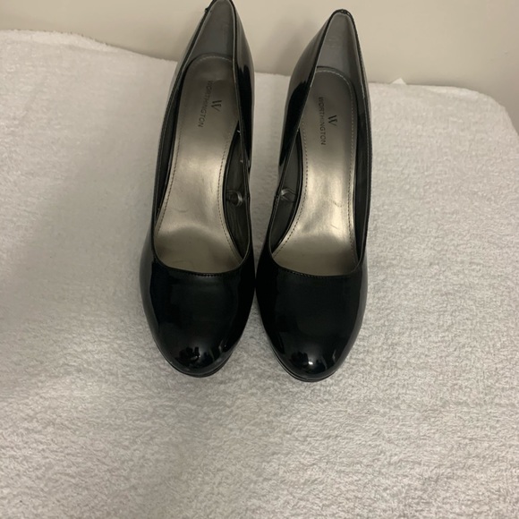 WORTHINGTON PATENT BLACK HEEL PUMP 9.5 - Picture 2 of 7